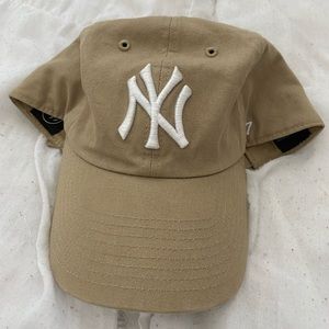 New York Yankees cap